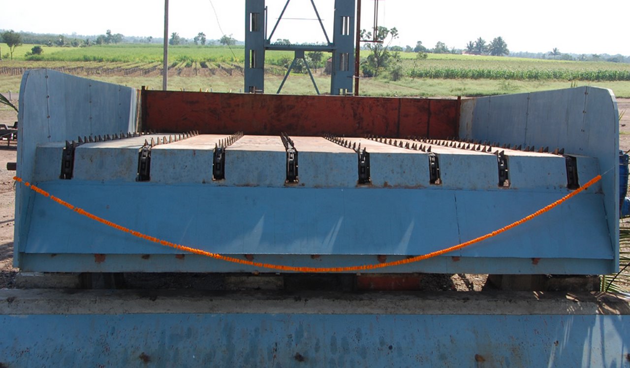 Cane Un-loaders